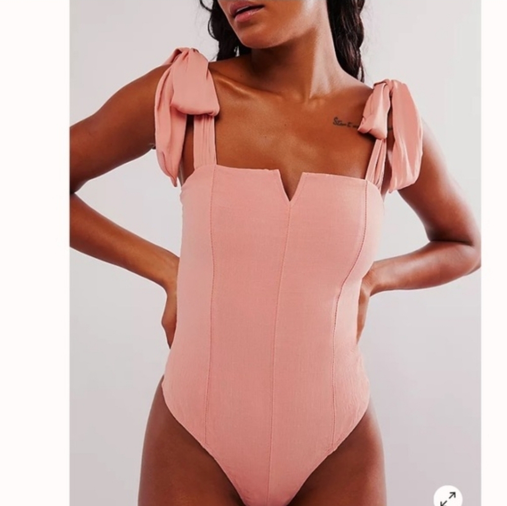 Imtimately By Free People Lola Coral Bodysuit Size M